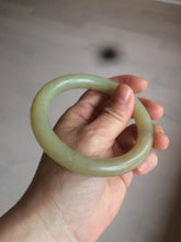 Load image into Gallery viewer, 59mm 100% Natural yellow/brown round cut nephrite Jade bangle HF5