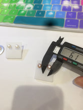 Load image into Gallery viewer, 6mm Genuine cultured freshwater high luster reflective pink/white oblate pearl stud earring AK38 (add on item, Not sale individually.)