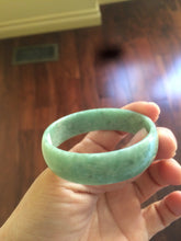 Load image into Gallery viewer, 51.7 mm Type A 100% Natural pea green thin style Jadeite Jade bangle T412