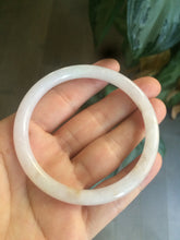 Load image into Gallery viewer, 56.4mm Certified Type A 100% Natural light purple/white/yellow round cut Jadeite Jade bangle F73-5254