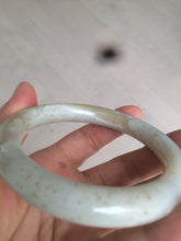 Load image into Gallery viewer, 57.3mm 100% Natural beige brown round cut nephrite Jade bangle HT57