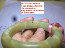 Load image into Gallery viewer, 53.4mm 100% Natural yellow Xiu Jade (Serpentine) bangle Xiu jade L72