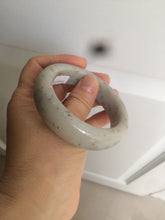 Load image into Gallery viewer, 52.8mm certified 100% Natural beige with black/brown flying dandelions Osmanthus fragrans cake nephrite Jade bangle HT56-5157