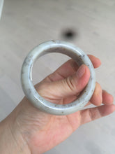 Load image into Gallery viewer, 52.8mm certified 100% Natural beige with black/brown flying dandelions Osmanthus fragrans cake nephrite Jade bangle HT56-5157