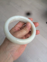 Load image into Gallery viewer, 59.4mm 100% Natural white/beige with black/brown flying dandelions Osmanthus fragrant cake chubby nephrite Jade bangle HT55
