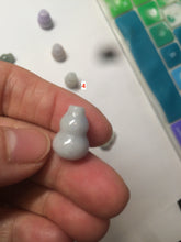 Load image into Gallery viewer, 100% natural type A 3D white/yellow/purple/brown Jadeite jade gourd ( 葫芦, 福禄) pendant AF31