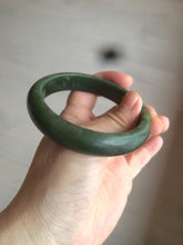 Load image into Gallery viewer, 59mm 100% Natural dark green/black nephrite Jade(碧玉) bangle HF16