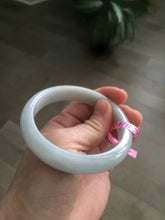 Load image into Gallery viewer, 57mm certificated Type A 100% Natural green Jadeite Jade bangle Y52-0715
