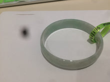 Load image into Gallery viewer, 51.1mm certificated Type A 100% Natural light apple green thin Jadeite Jade bangle AE48-9420