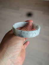 Load image into Gallery viewer, 52.2mm Certified type A 100% Natural light green floating flowers square Jadeite Jade bangle W85-8066