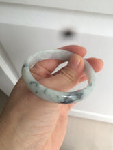 Load image into Gallery viewer, 51mm Certified Type A 100% Natural light purple/white with green floating flowers oval Jadeite Jade bangle N91-2400