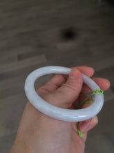 Load image into Gallery viewer, 55.2mm Certified 100% natural Type A green/purple/white round cut jadeite jade bangle R79-1885