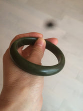 Load image into Gallery viewer, 59mm 100% Natural dark green/black nephrite Jade(碧玉) bangle HF16