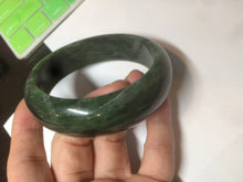 Load image into Gallery viewer, 60.5mm 100% Natural dark green/black nephrite Jade(碧玉) bangle HF17