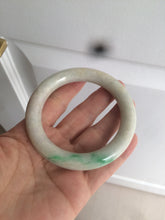 Load image into Gallery viewer, 55.7mm Certified type A 100% Natural sunny green/purple chubby round cut Jadeite bangle N83-8922