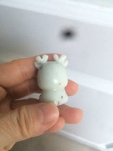 Load image into Gallery viewer, 100% Natural white beige with black/brown flying dandelions Osmanthus fragrant nephrite Jade dear desk decor/worry stone HF35-5