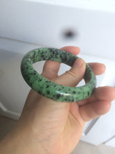 Load image into Gallery viewer, 61mm 100% natural green/red/black Epidote (红绿宝)bangle CB60-1