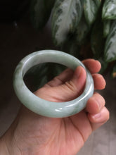 Load image into Gallery viewer, 58mm certified type A 100% Natural green/white jadeite jade bangle R87-1528