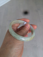 Load image into Gallery viewer, 55.3mm certified Type A 100% Natural green/yellow Jadeite Jade bangle Y114-0412