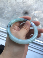 Load image into Gallery viewer, 56.7mm certified type A 100% Natural light/dark green round cut Jadeite Jade bangle Q57-3070