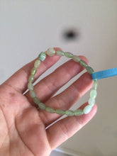 Load image into Gallery viewer, 100% natural green/white Icy watery type A jadeite jade olive+ancient Chinese coin/four-leaf clover bead bracelet AS32