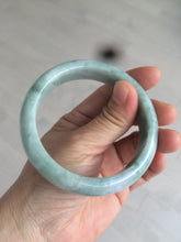 Load image into Gallery viewer, 58.5mm certificated Type A 100% Natural green Jadeite Jade bangle Y111-0484