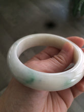 Load image into Gallery viewer, Certified 100% natural 57mm beige/sunny green chubby jadeite jade bangle B1-0466