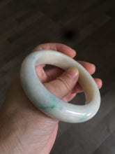 Load image into Gallery viewer, Certified 100% natural 57mm beige/sunny green chubby jadeite jade bangle B1-0466