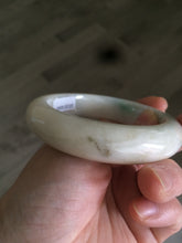 Load image into Gallery viewer, Certified 100% natural 57mm beige/sunny green chubby jadeite jade bangle B1-0466