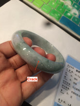 Load image into Gallery viewer, 58.5mm certificated Type A 100% Natural green Jadeite Jade bangle Y111-0484