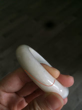 Load image into Gallery viewer, Certified 100% natural 57mm beige/sunny green chubby jadeite jade bangle B1-0466