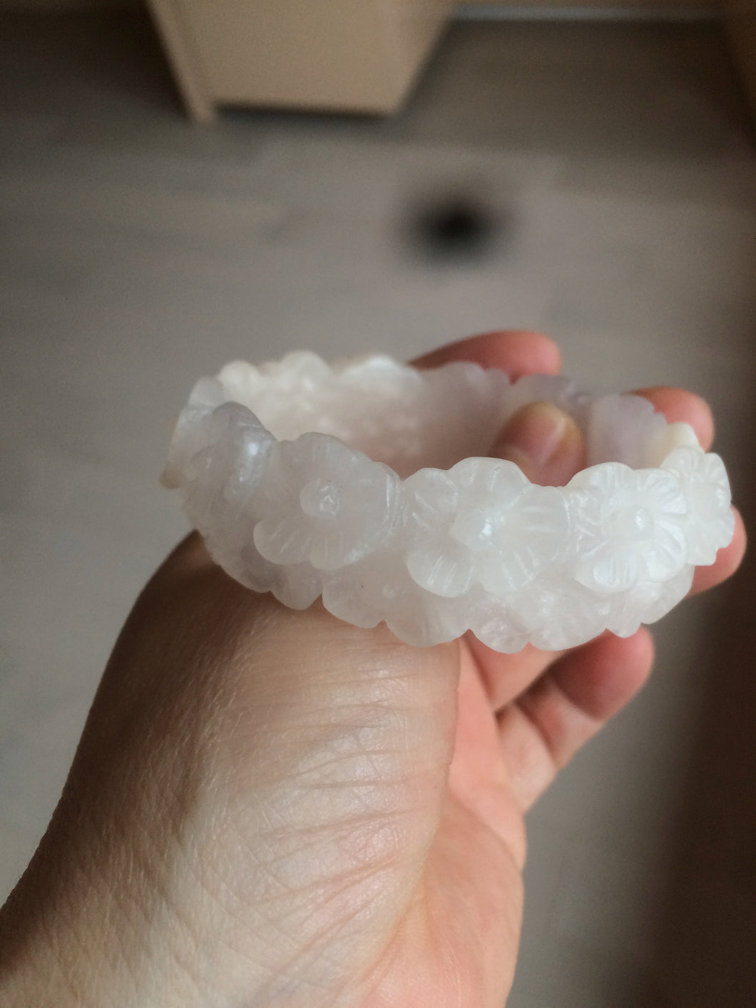 55mm 100% natural light pink/gray/beige/white Quartzite (Shetaicui jade) carved flowers bangle SY52