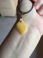 Load image into Gallery viewer, 100% natural type A jadeite jade icy watery yellow green black Willow leaf pendant group AX152
