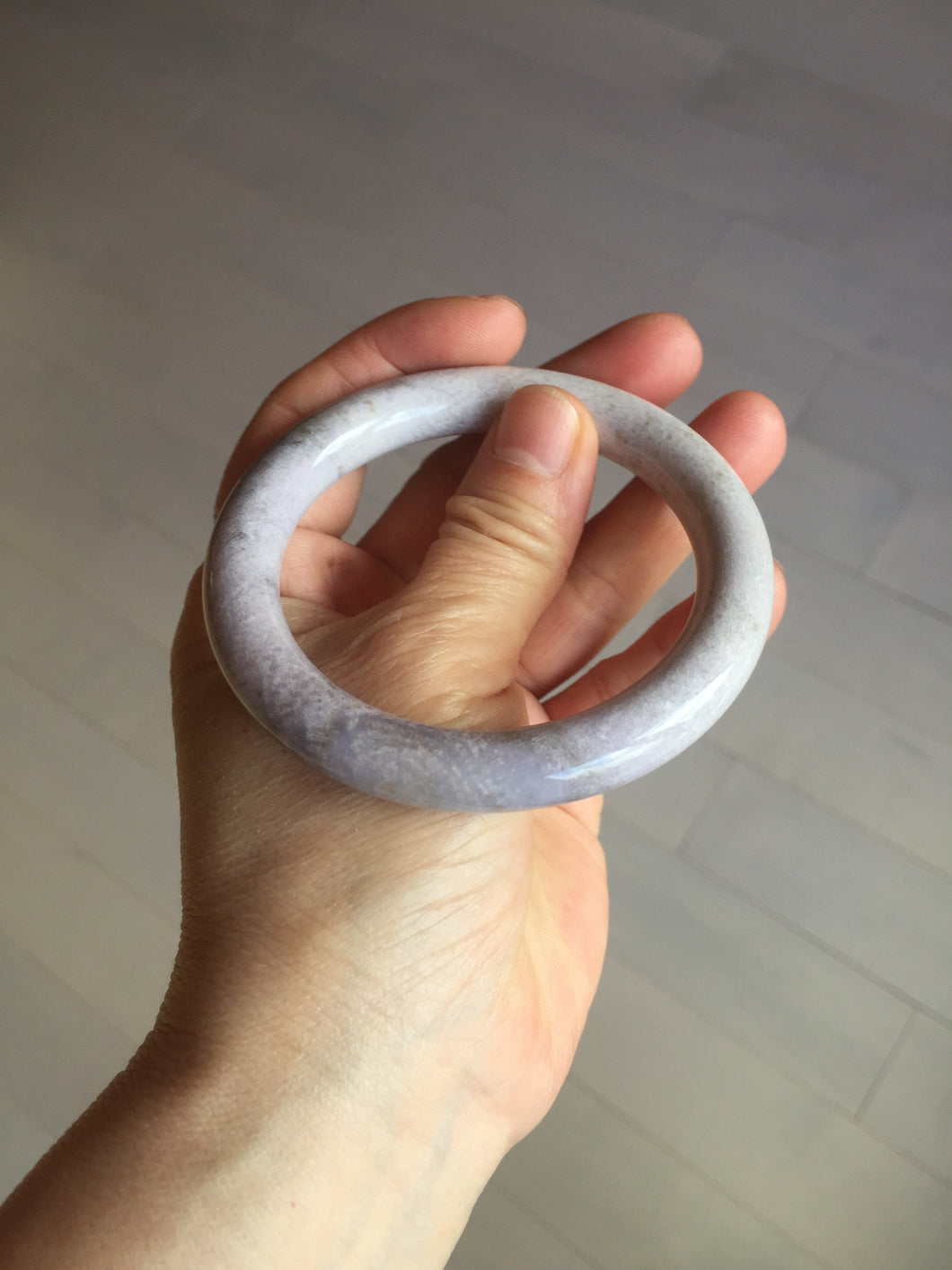 56.8mm 100% natural light purple round cut Coral Jade (珊瑚玉) bangle SY123