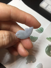 Load image into Gallery viewer, 100% Natural type A clear/ sunny green/ purple jadeite jade 3D fish Pendant BL71
