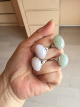 Load image into Gallery viewer, 100% natural type A icy watery green dark green four-prong jadeite jade ring group AA91

