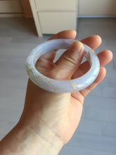 Load image into Gallery viewer, 57m Type A 100% Natural light purple white carved branches and flowers and golden-painted jadeite jade bangle BH132
