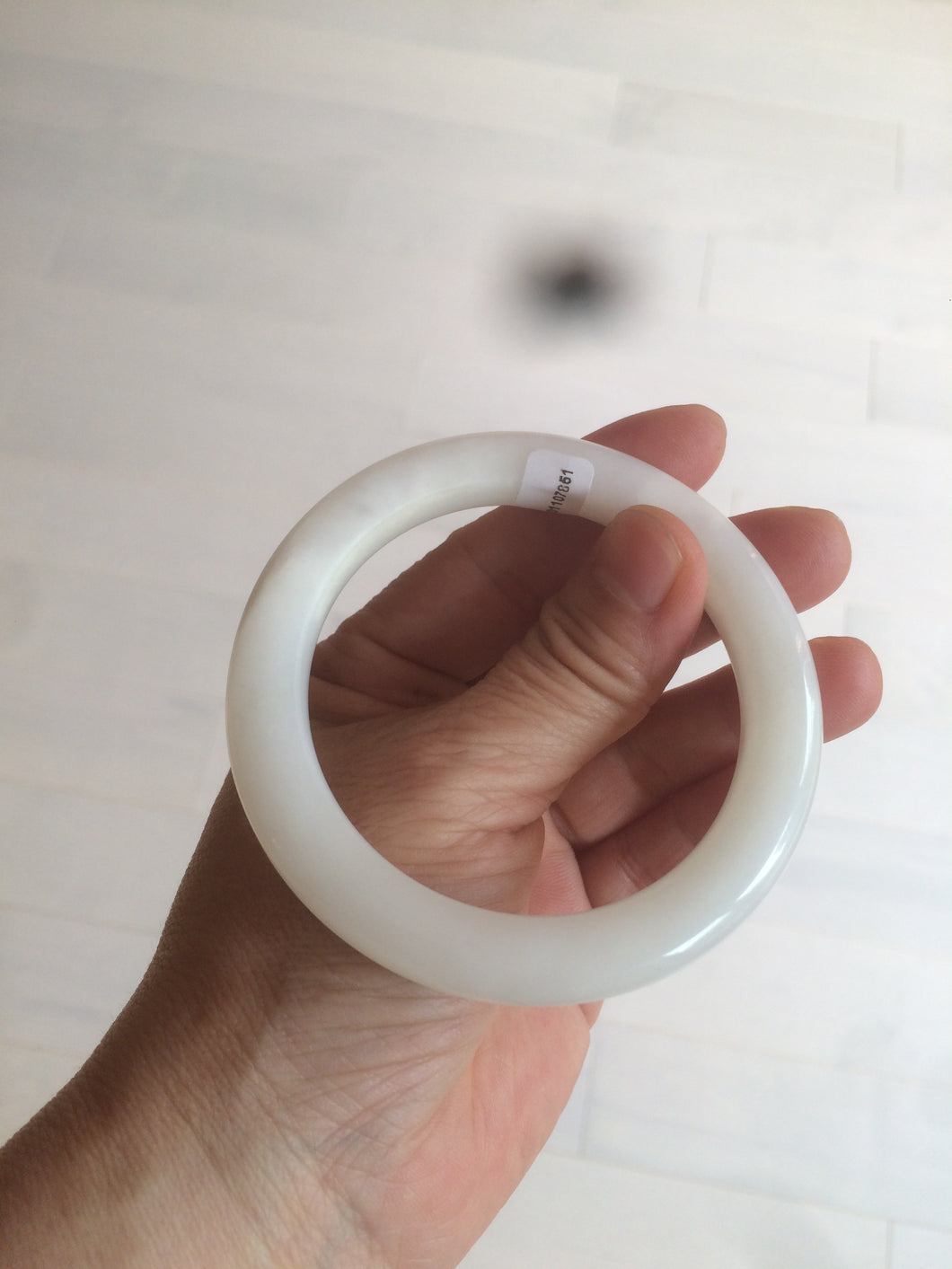 54.9mm certified 100% Natural white/beige round cut nephrite Jade bangle HT89-7851