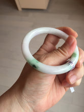 Load image into Gallery viewer, 54.3mm Certified Type A 100% Natural light green purple(春带彩) round cut jadeite Jade bangle AA82-4936
