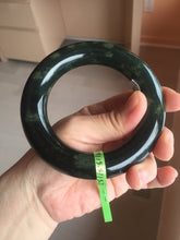 Load image into Gallery viewer, 57.9mm Certified 100% Natural dark green with light green fern frost chubby round cut nephrite Jade bangle HT102-0801
