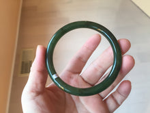 Load image into Gallery viewer, 60mm certified 100% Natural dark green/black round cut nephrite (碧玉)  bangle HN19-9158
