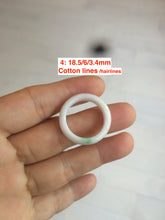 Load image into Gallery viewer, Size 8-9 100% natural type A sunny green/white (白底青) jadeite jade band ring AT98
