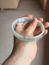 Load image into Gallery viewer, 68.3mm certified 100% natural Type A ligit green white with green floating flowers thin jadeite jade bangle AZ173-1027
