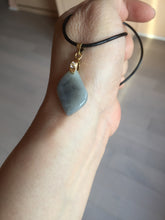Load image into Gallery viewer, 100% natural type A jadeite jade icy watery yellow green black Willow leaf pendant group AX152
