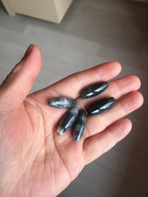 Load image into Gallery viewer, 100% Natural black/white WuJi(乌鸡) jadeite jade Olives shape dzi bead(heaven's bead 天珠) Pendant bracelet group PF49
