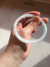 Load image into Gallery viewer, 59.5mm 100% natural certified light green/white round cut slim jadeite jade bangle BL43-1824
