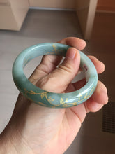 Load image into Gallery viewer, 57.3mm 100% Natural type A greenwatermelon rind  (瓜油青) carved flowers and golden-painted Jadeite Jade bangle PB287-2124
