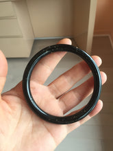 Load image into Gallery viewer, 65mm 100% Natural dark green/black meteorite Stellar Night sky slim round cut nephrite bangle HN75-0749

