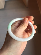 Load image into Gallery viewer, 55.5mm Certified Type A 100% Natural sunny green/white(白底青) flat Jadeite Jade bangle PE40-2866
