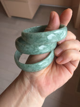 Load image into Gallery viewer, 51.7 mm Type A 100% Natural bean green thin style Jadeite Jade bangle PH162

